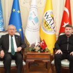 Bursa Vakıflar Bölge Müdürü Yıldız’dan Yıldırım Belediye Başkanı Yılmaz’a nezaket ziyareti – Birlik Haber Ajansı