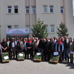 Kars Tarım Müdürlüğü’nce sebze ve meyve fidesi dağıtıldı – Birlik Haber Ajansı