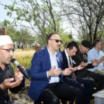 Kars Kafkas Üniversitesi mezuniyet töreninde anlamlı mesaj: Türk ve Filistin bayraklarıyla sahneye çıktılar – Birlik Haber Ajansı