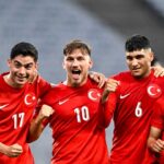 Mahallede korku dolu anlar! Kesileceğini anlayan boğa kasabın elinden kaçtı – Birlik Haber Ajansı