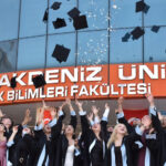 Akdeniz Üniversitesi Kumluca MYO’da mezuniyet coşkusu – Birlik Haber Ajansı
