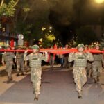 Kars’ta “Zaferin Adı Türkiye” temalı bayraklı yürüyüşe büyük katılım – Birlik Haber Ajansı