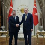 Gökyüzündeki sıralı ışıklar Aksaray’da şaşkınlık yarattı