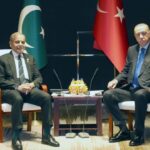 İzmir’de su kesintisi krizi: Vatandaşlar kaynak suyuna akın etti – Birlik Haber Ajansı