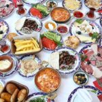 Çanakkale’de orman yangını: Üniversite yerleşkesi tahliye ediliyor