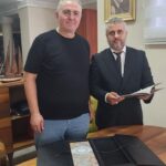 İsmail Karakaş’a tarihî emanet: Kudüs’ün Osmanlı Tapusu hediye edildi – Birlik Haber Ajansı