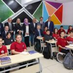 Öğrenciler tulumla karşıladıkları Vali Ergün’den halı saha istediler – Birlik Haber Ajansı