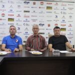 Kendisini banka görevlisi olarak tanıtan dolandırıcı Kars’ta yakalandı