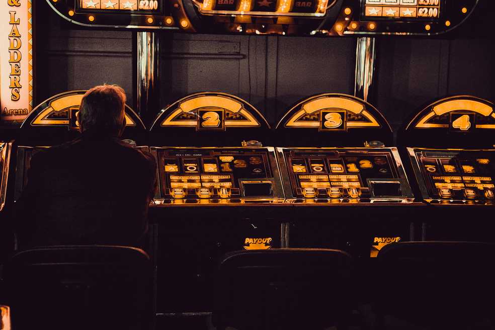 Un Médecin Crée la Sensation en Europe : L'Histoire Inattendue d'un Casino