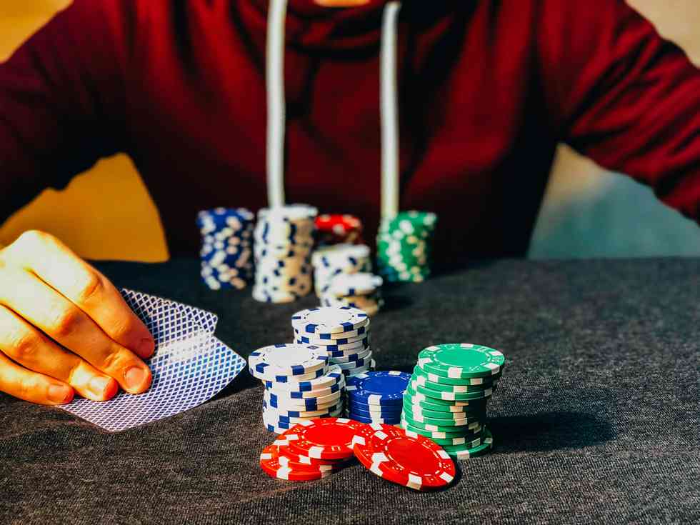 Un Médecin Crée la Sensation en Europe : L'Histoire Inattendue d'un Casino
